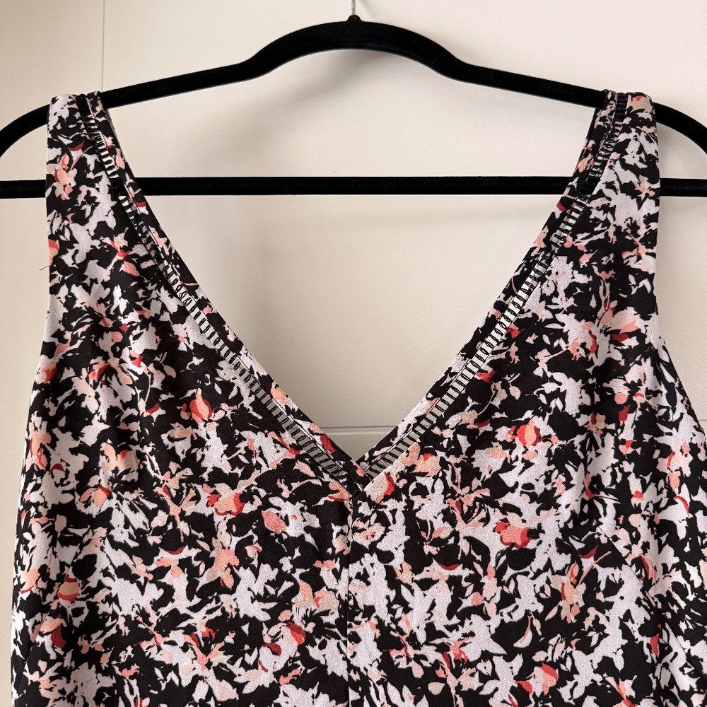 White House Black Market High-Low V-Neck Dress - Floral Pattern